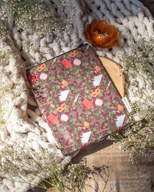 Book & Tablet Sleeve in ACOTAR